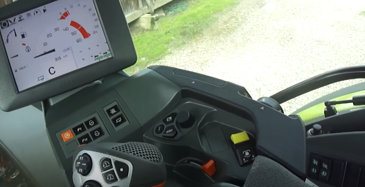 Claas Arion 620